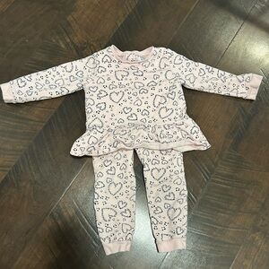 💜 Toddler Sweat suit with Hearts